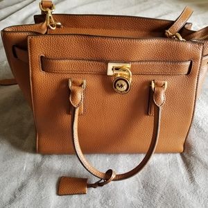 Michael Kors Hamilton Traveler bag